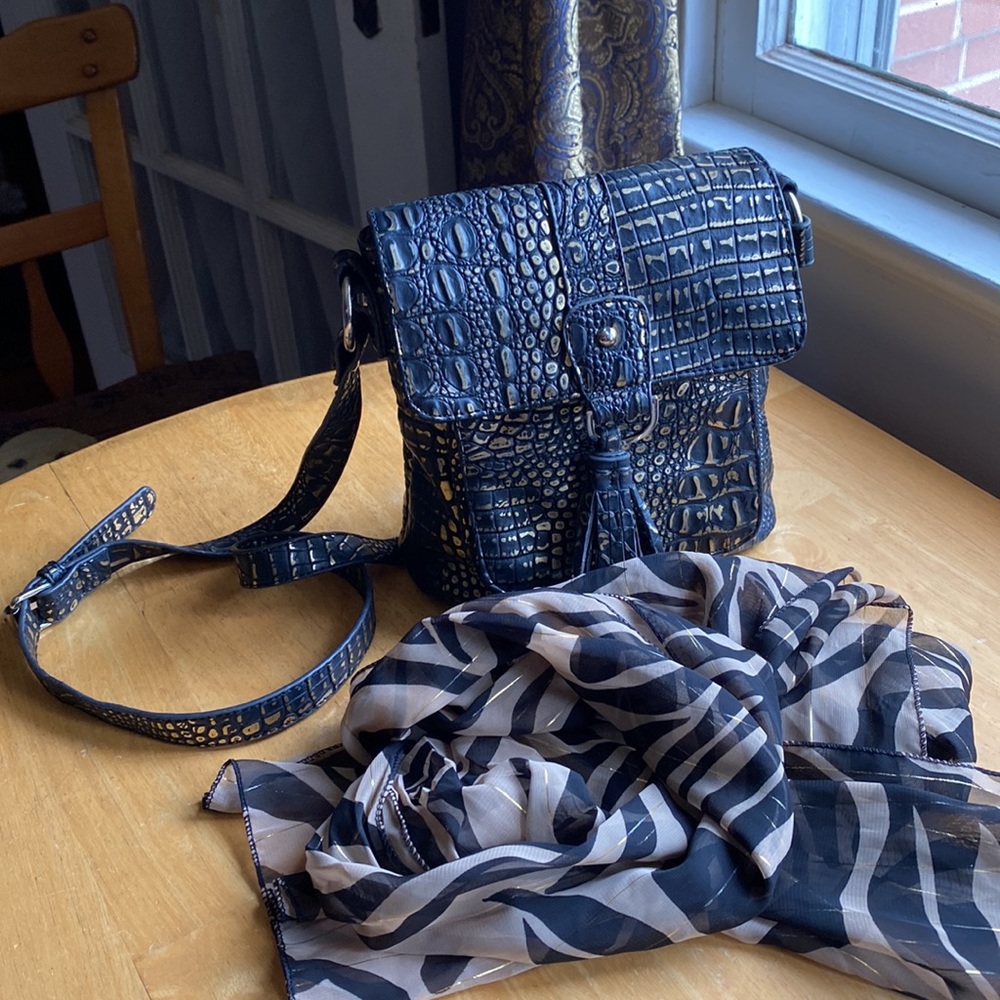 HANG Accessories crossbody Bag 7,5x7,5x3”